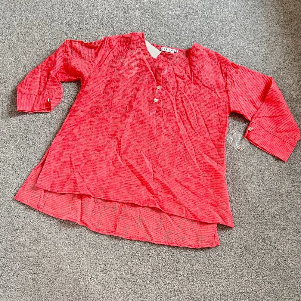 Habitat Eyecatching Crinkle Knit Fabric Boxy Blouse NWOT SMALL   - 1C782